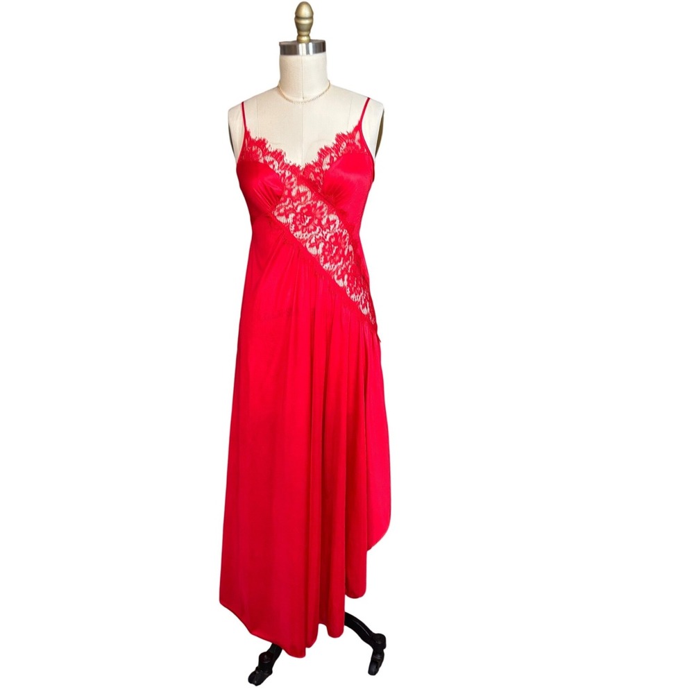 Lady Cameo Nightgown Women Medium Red Vintage Lace Trim Nylon Maxi